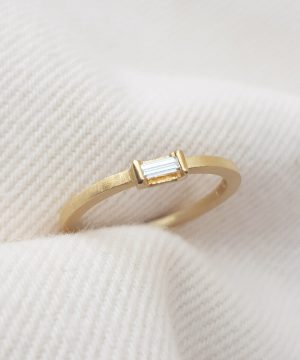 Baguette-Diamond-Brutalist-Stacking-Ring-Yellow-Gold