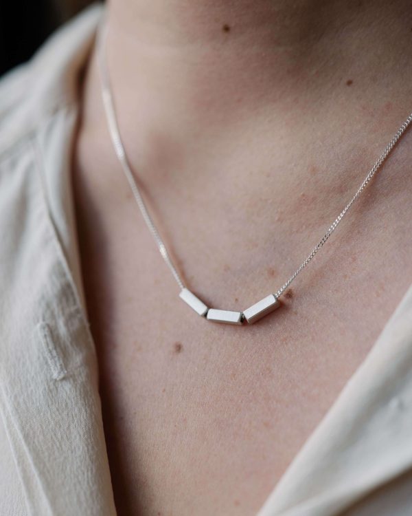 Minimal-Silver-Bar-Necklace-Triple-Chloe-Solomon